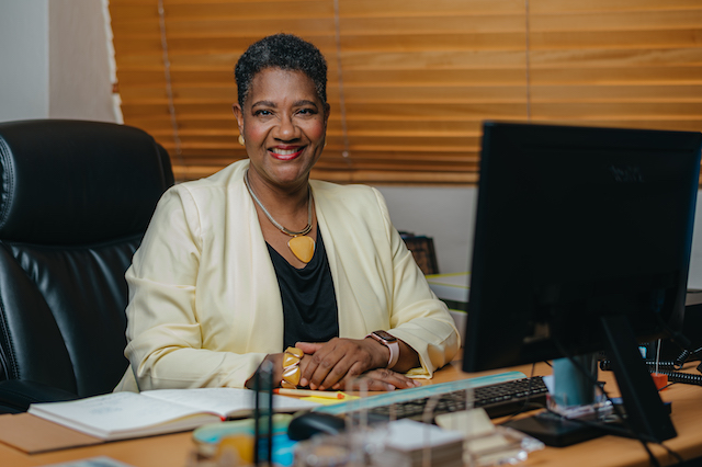 Directrice Drs. Marilyn Richardson